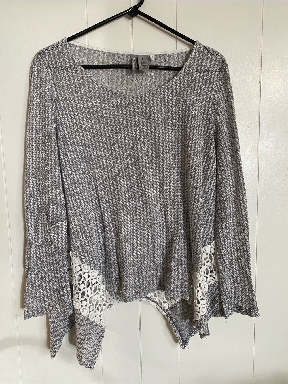 Gray Knit Handkerchief Hem Sweater with Lace Trim
